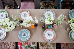001-patterned-table-setting
